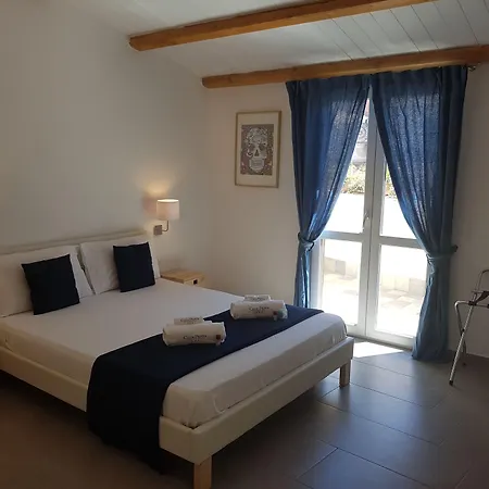 Cala Peppa Alojamento de Acomodação e Pequeno-almoço 3*