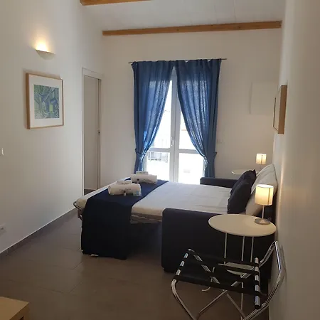 Cala Peppa Bed and Breakfast 4*