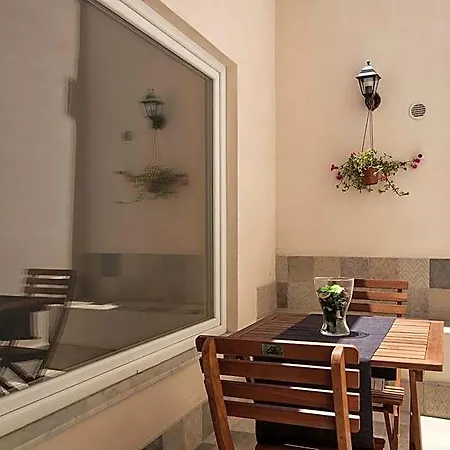 Bed & Breakfast Cala Peppa 4*